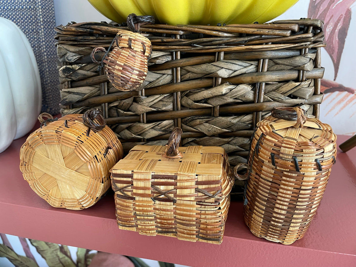 Decorative Mini Baskets