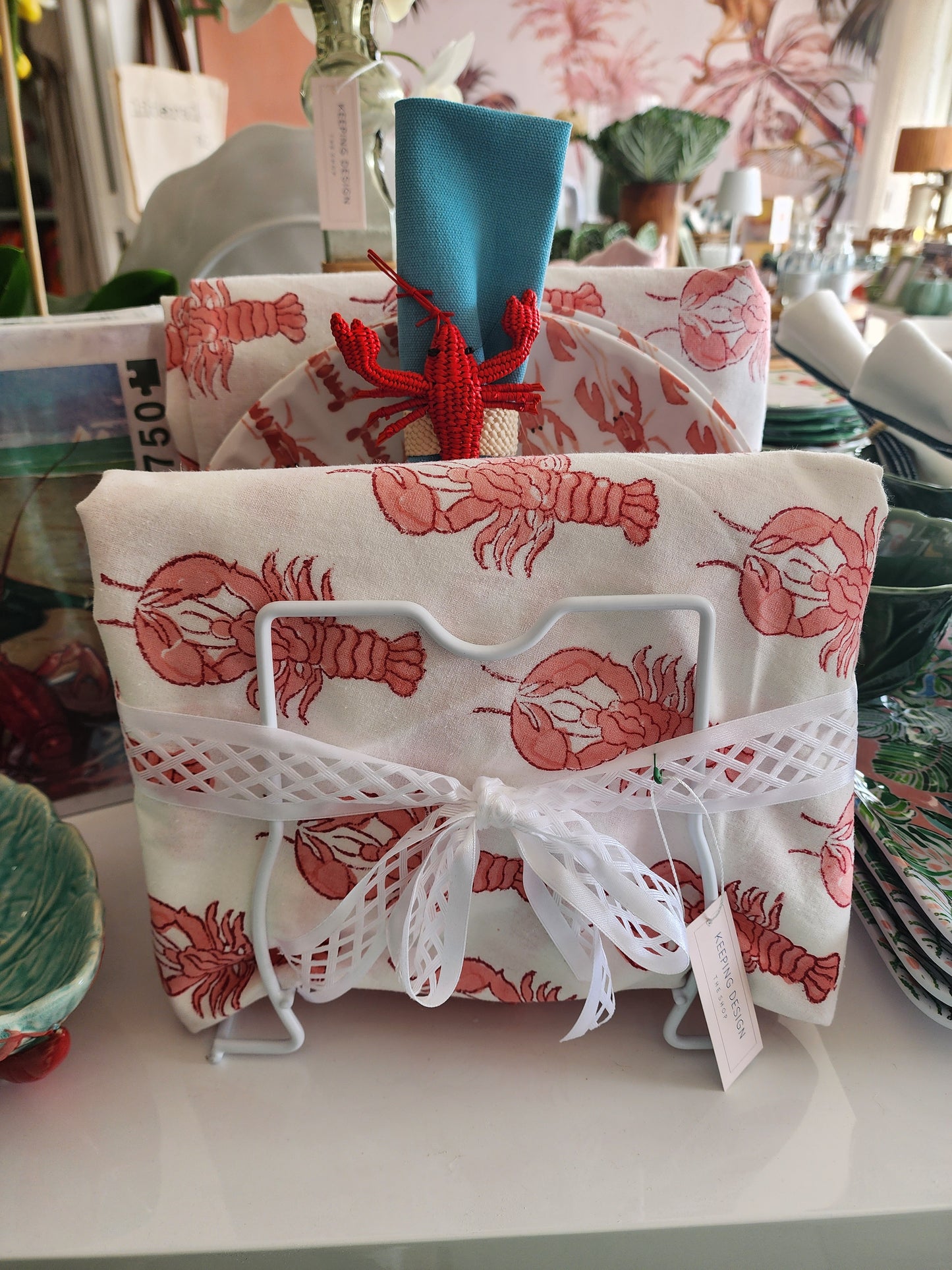 Lobster Coral Round Tablecloth