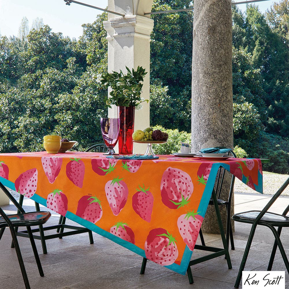 Gabel Americano Fragoloni Tablecloth - Ken Scott Collection