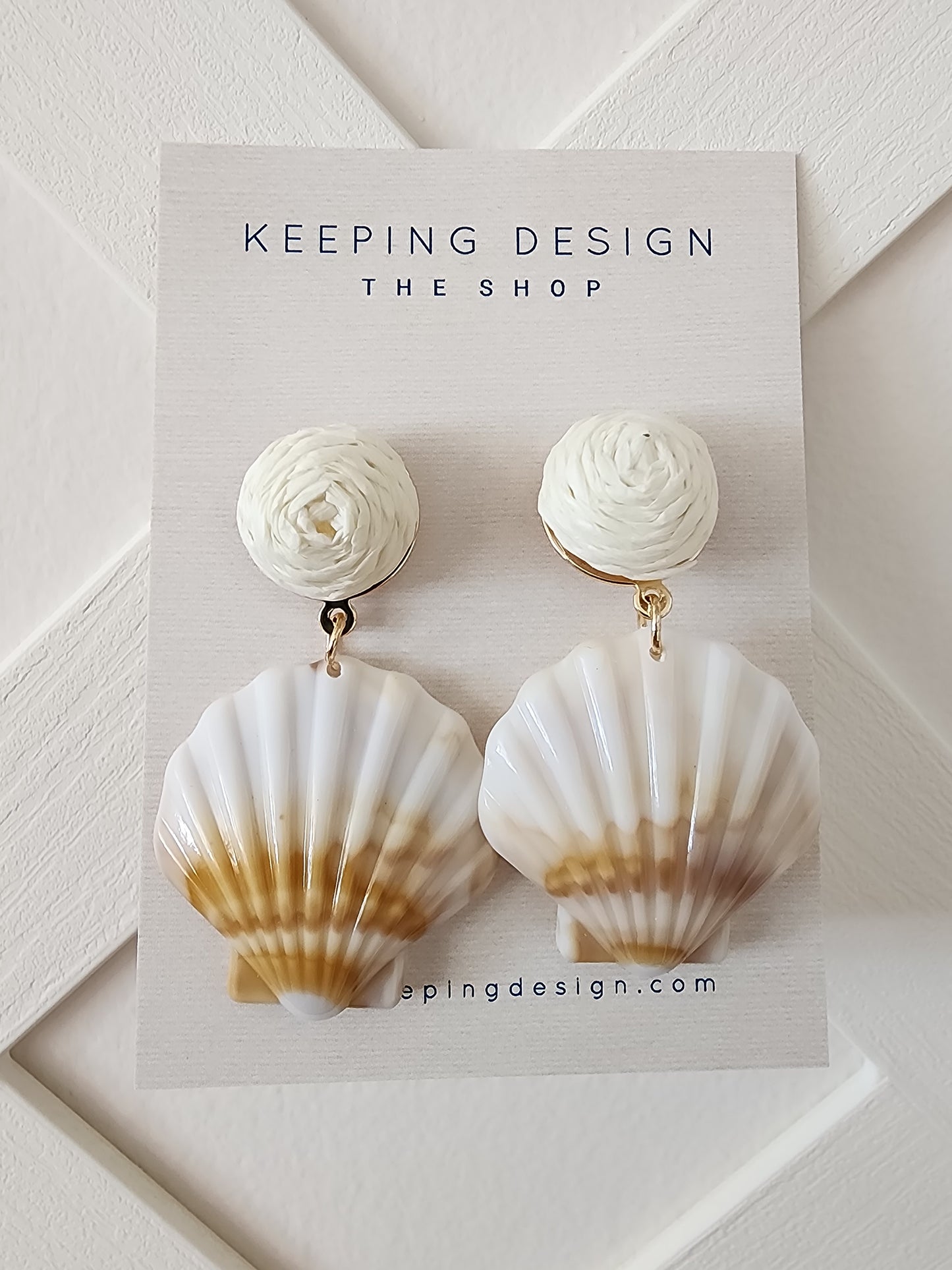 Earrings - Seashell Drop